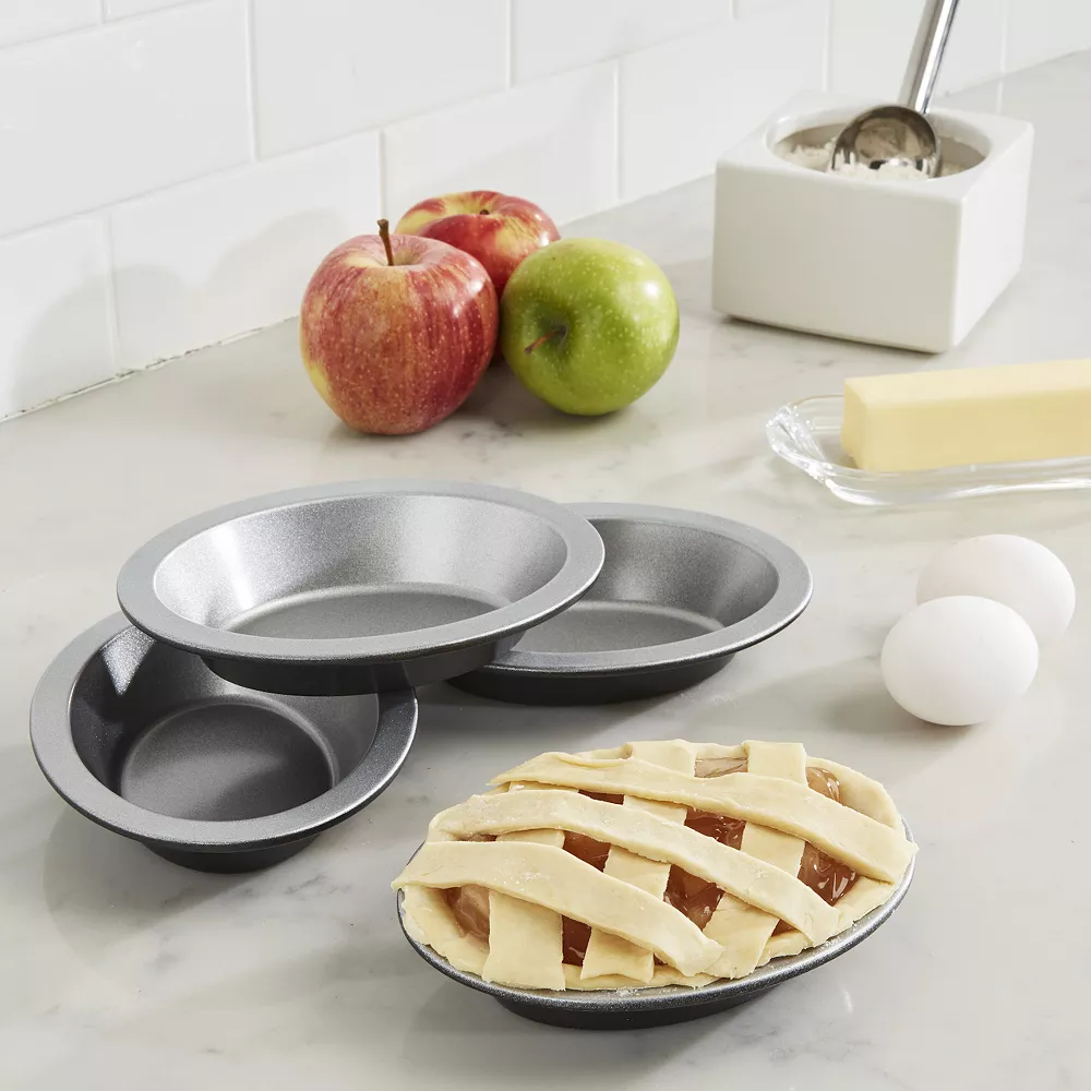 Cuisinart® 4-pc. Nonstick Mini Oval Pie Pan Set 2 Cuisinart® 4-pc. Nonstick Mini Oval Pie Pan Set - Image 2