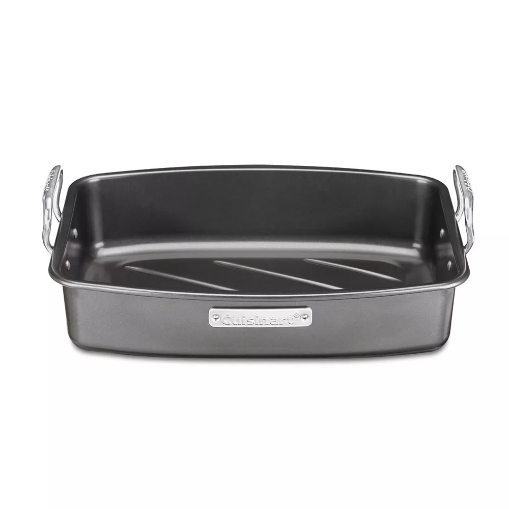 Cuisinart® Nonstick Roaster With V-Rack 4 Cuisinart® Nonstick Roaster With V-Rack - Image 4